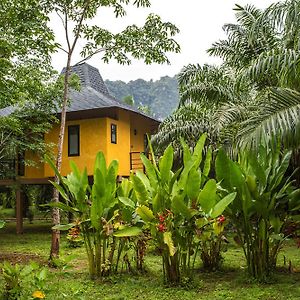 Anurak Community Lodge Phanom Exterior photo