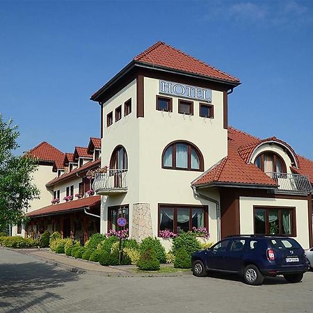 Hotel Tyniecki Cracovie Extérieur photo