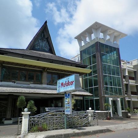 Hôtel Malabar à Pangandaran Extérieur photo