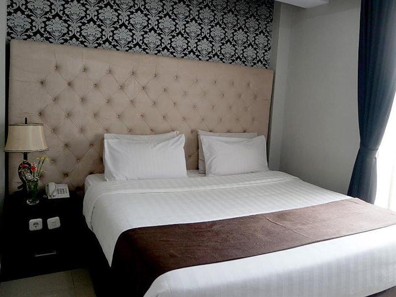 Rizen Premiere Hotel Puncak Extérieur photo