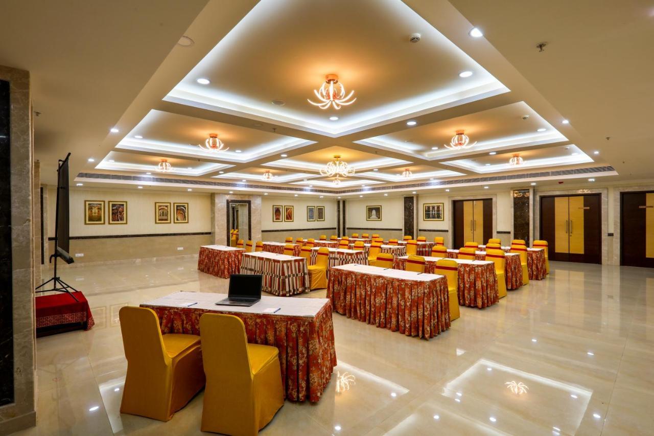Hotel Aadithya Chennai Extérieur photo