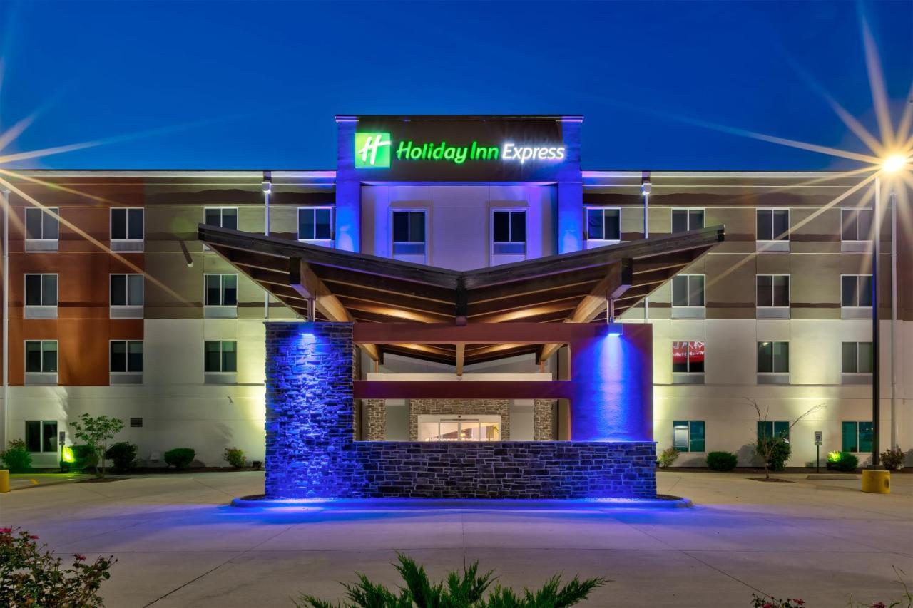 Holiday Inn Express & Suites - Effingham, An Ihg Hotel Extérieur photo