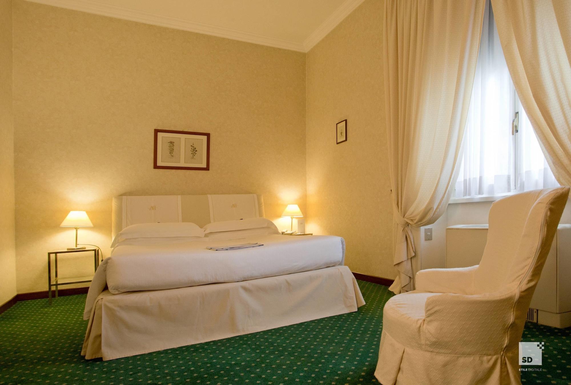 Aldrovandi Residence City Suites Rome Extérieur photo