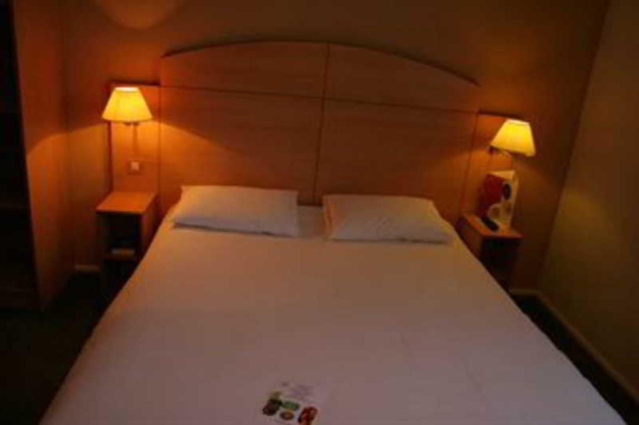 Campanile Hotel & Restaurant Brussels Vilvorde Extérieur photo