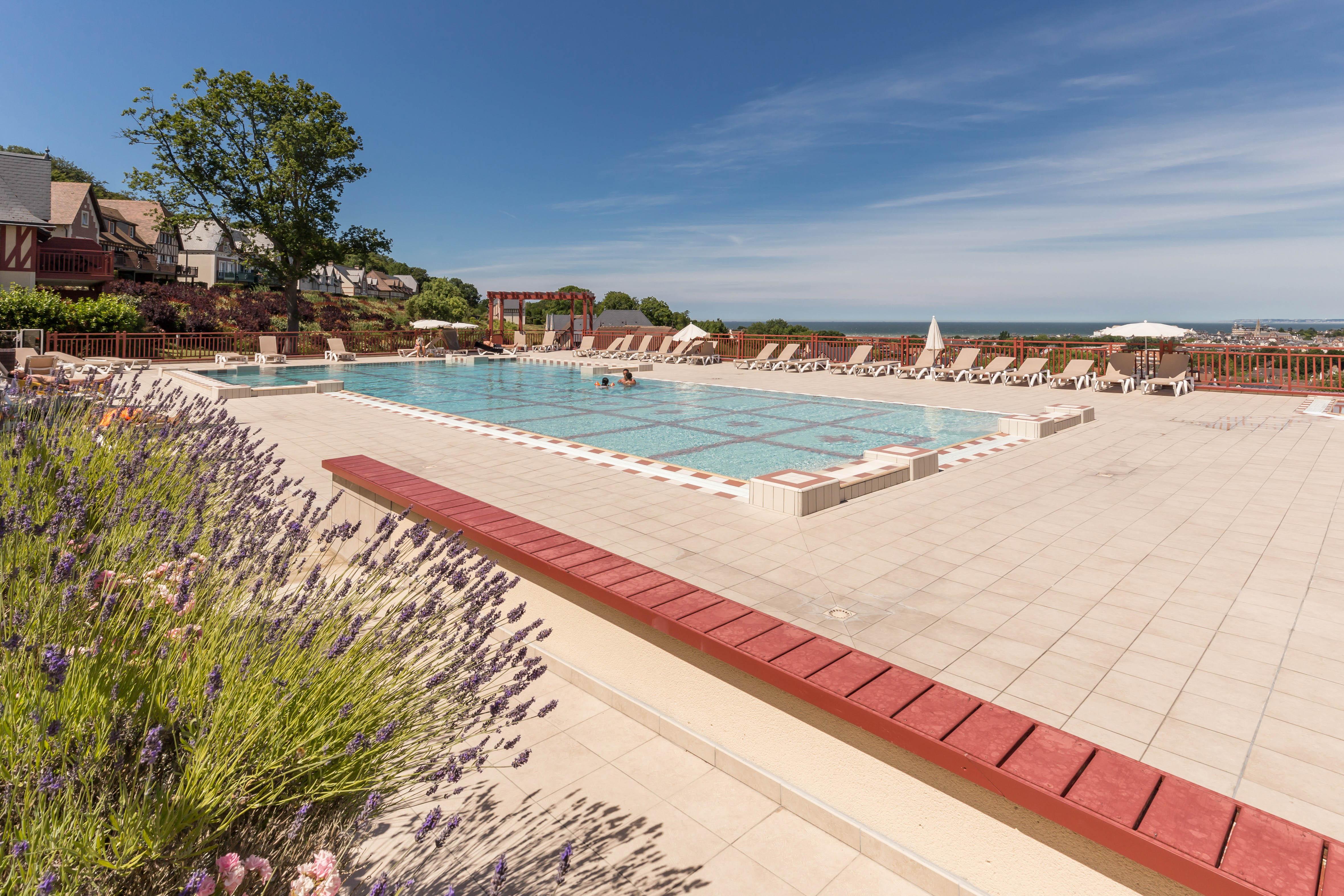 Pierre & Vacances Premium Residence & Spa Houlgate Extérieur photo