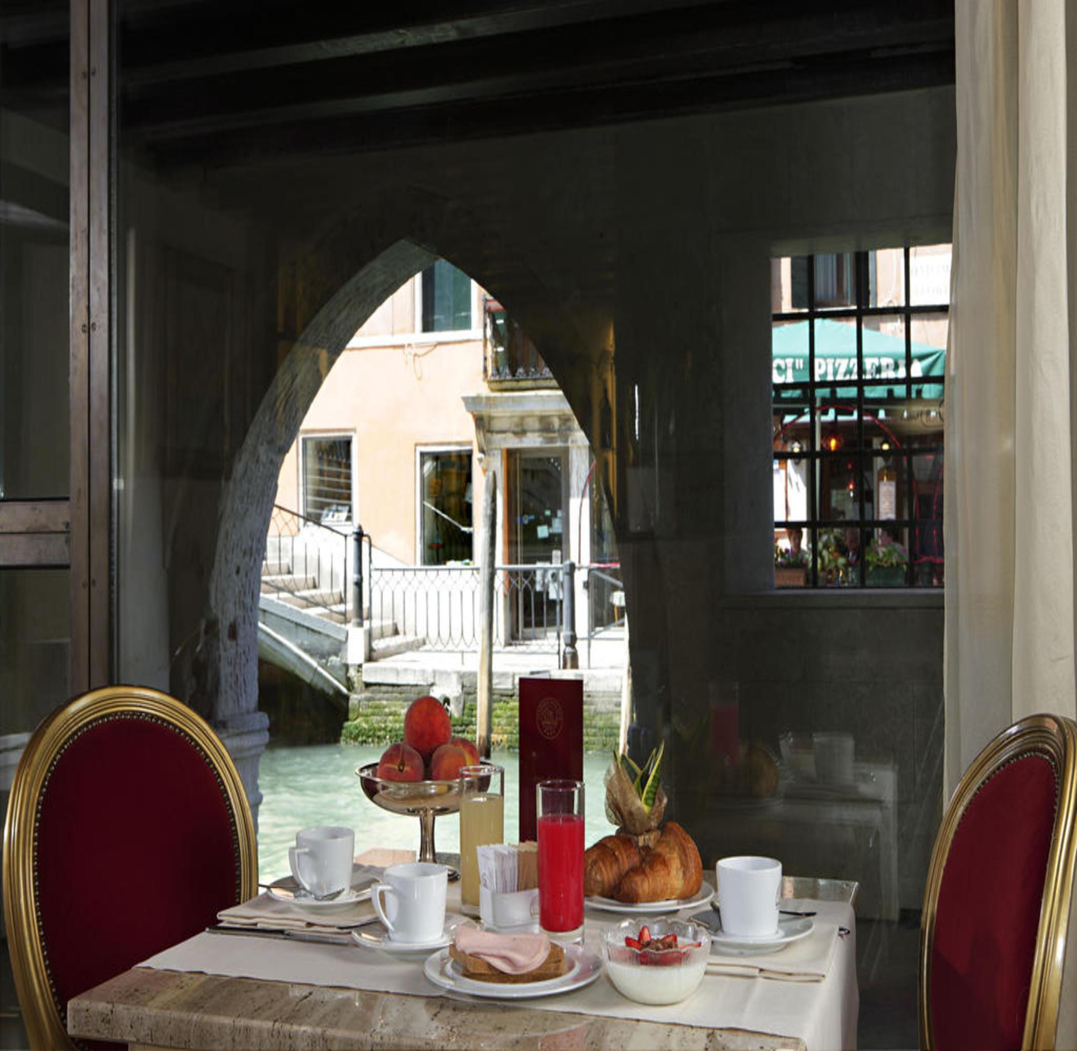 Hotel Liassidi Palace Venise Extérieur photo