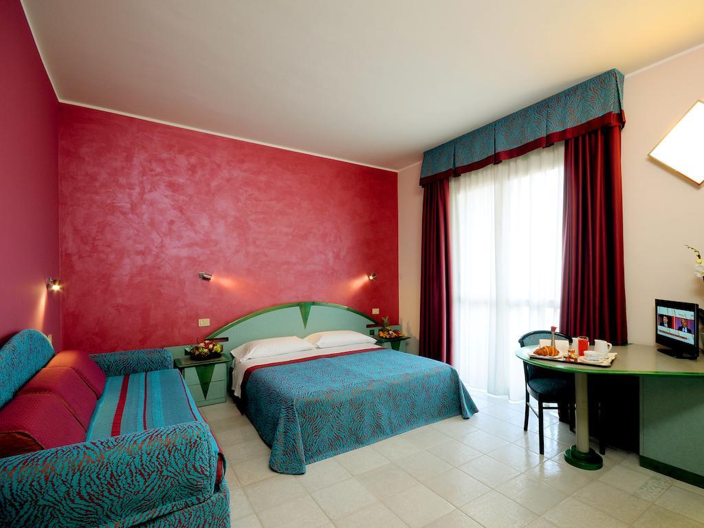 Serena Majestic Hotel Montesilvano Marina Extérieur photo