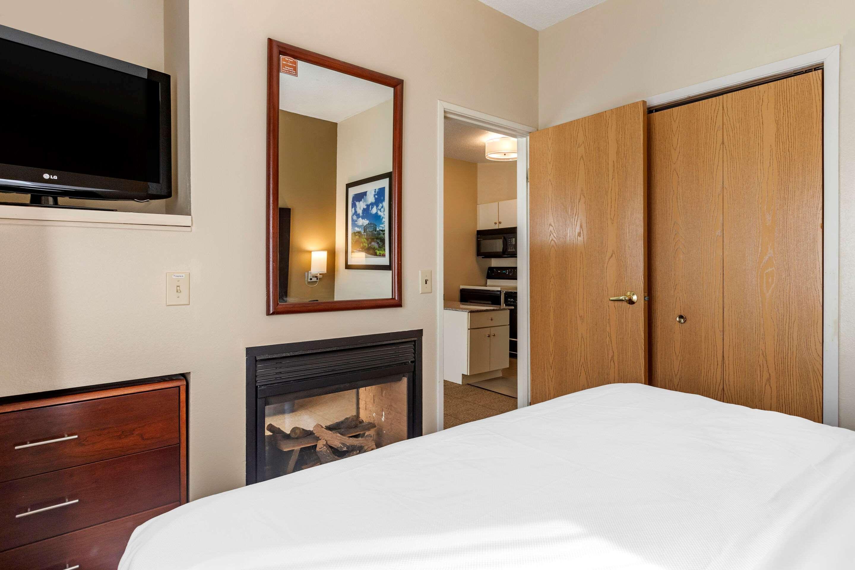 Comfort Inn & Suites Paw Paw Extérieur photo