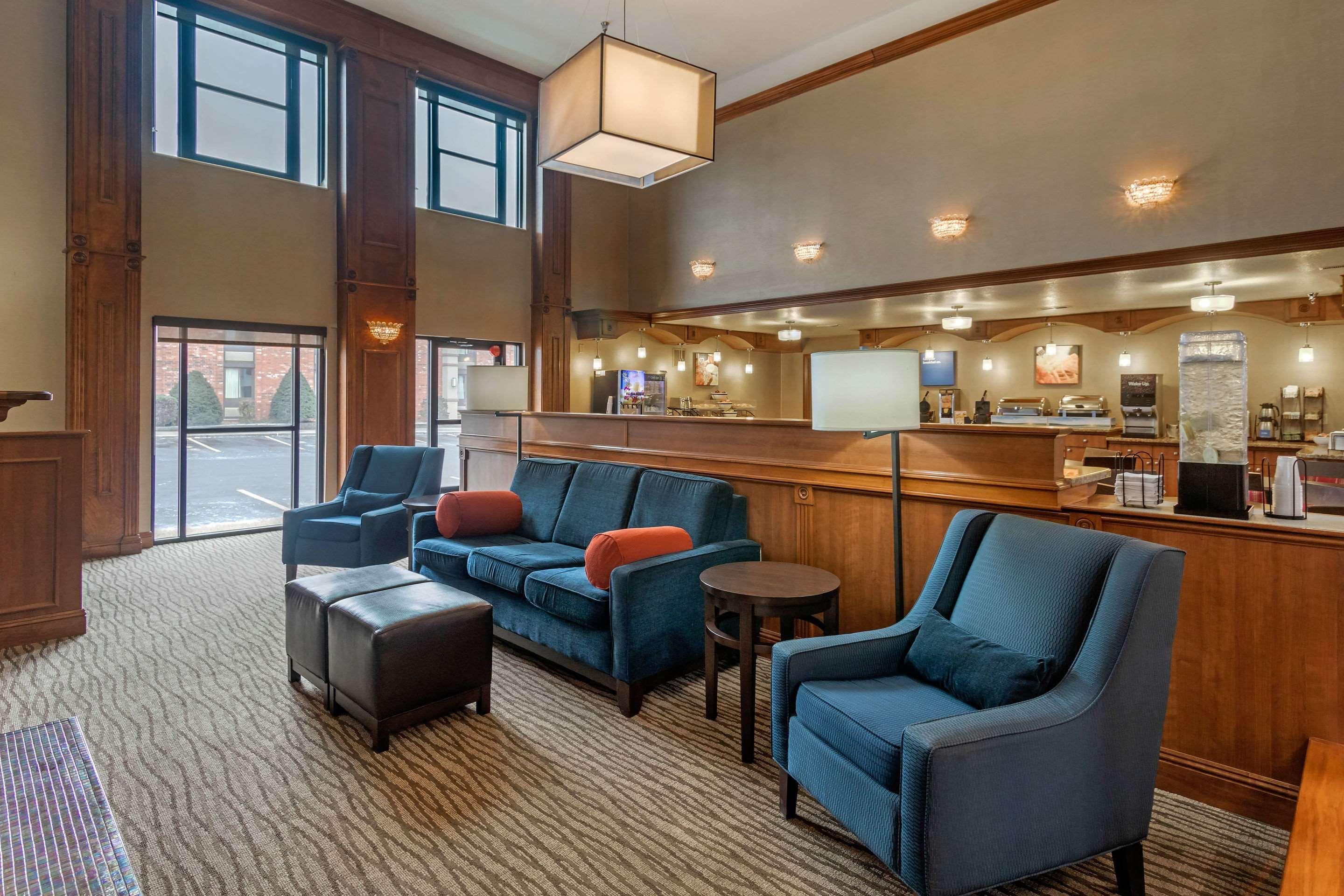 Comfort Inn & Suites Springfield I-44 Extérieur photo