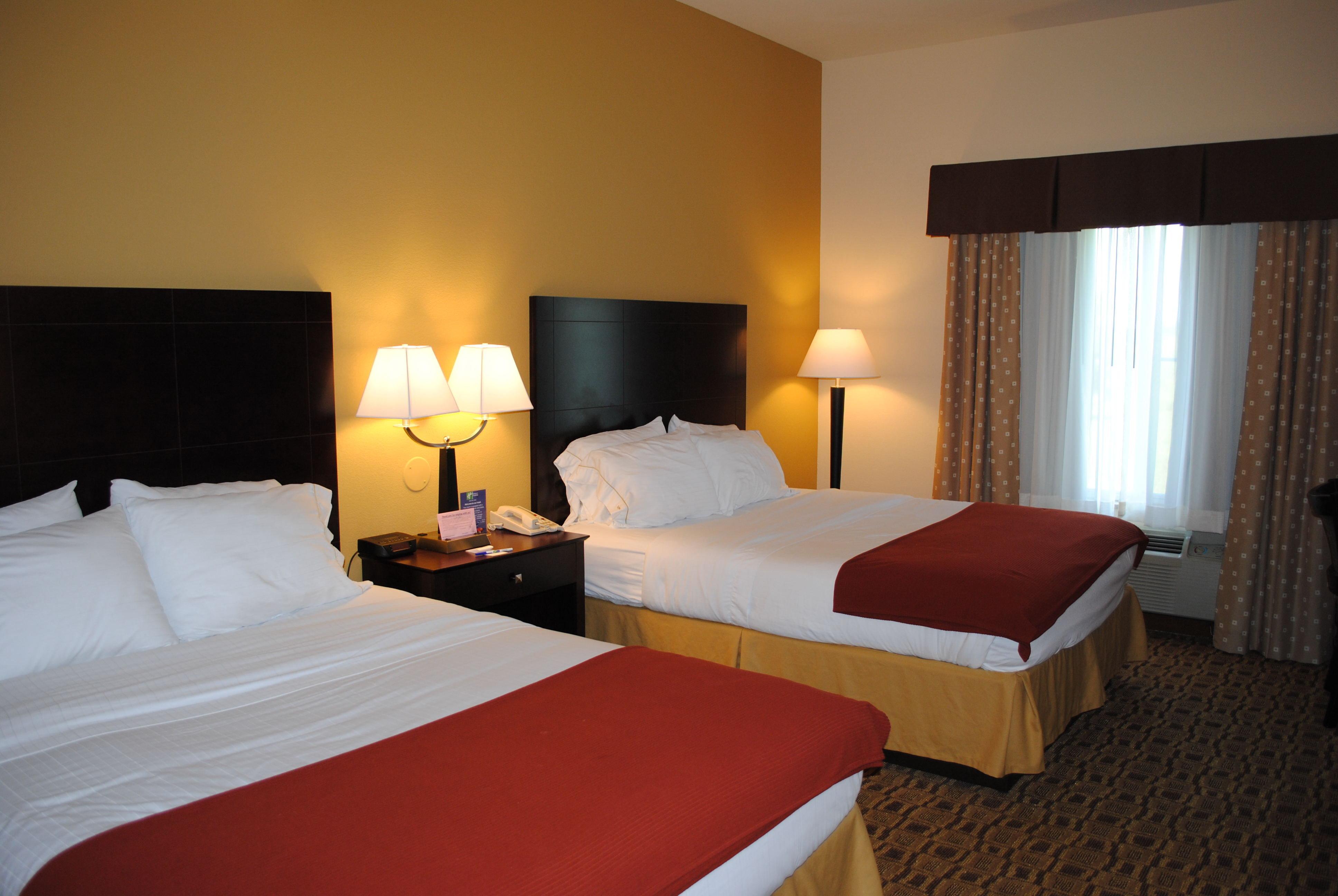 Holiday Inn Express Boonville, An Ihg Hotel Chambre photo
