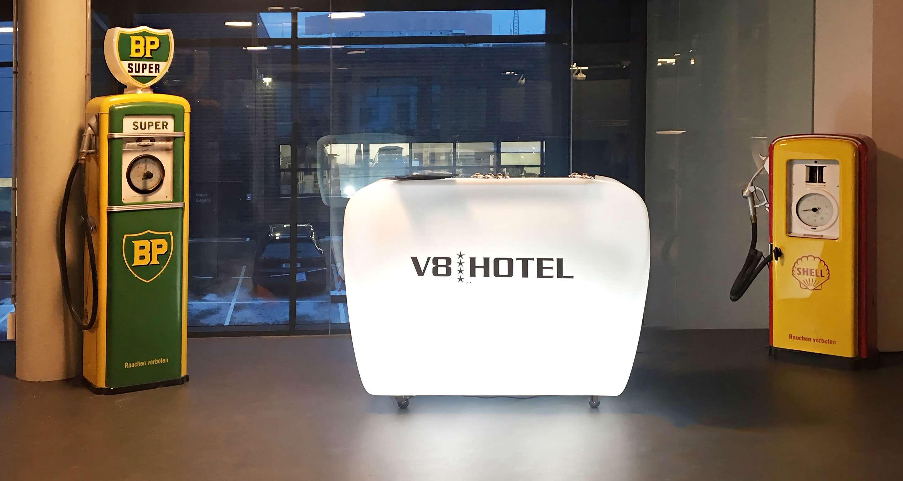 V8 Hotel Motorworld Region Stuttgart Böblingen Extérieur photo