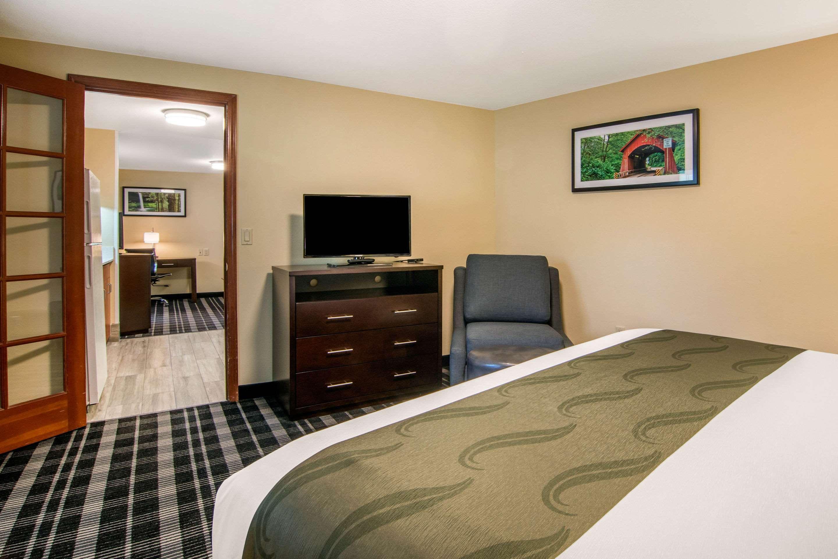 Quality Inn & Suites Albany Extérieur photo