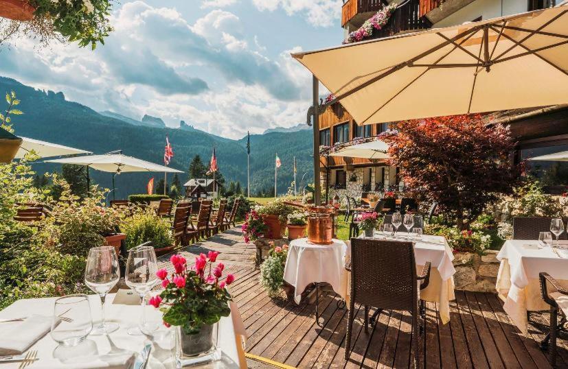 Hotel Mirage Cortina dʼAmpezzo Extérieur photo