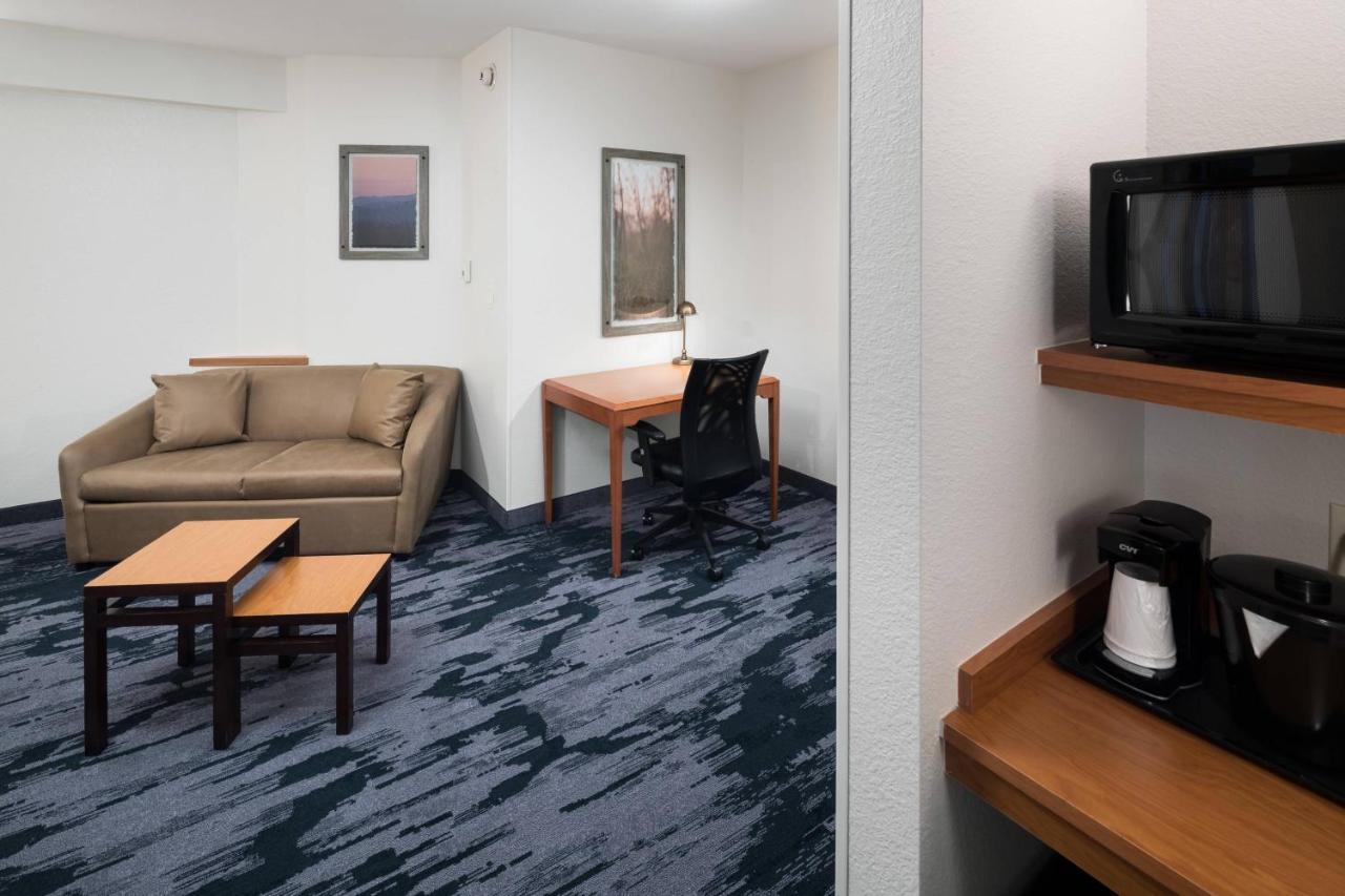 Fairfield Inn Suites By Marriott Orlando At Seaworld Extérieur photo