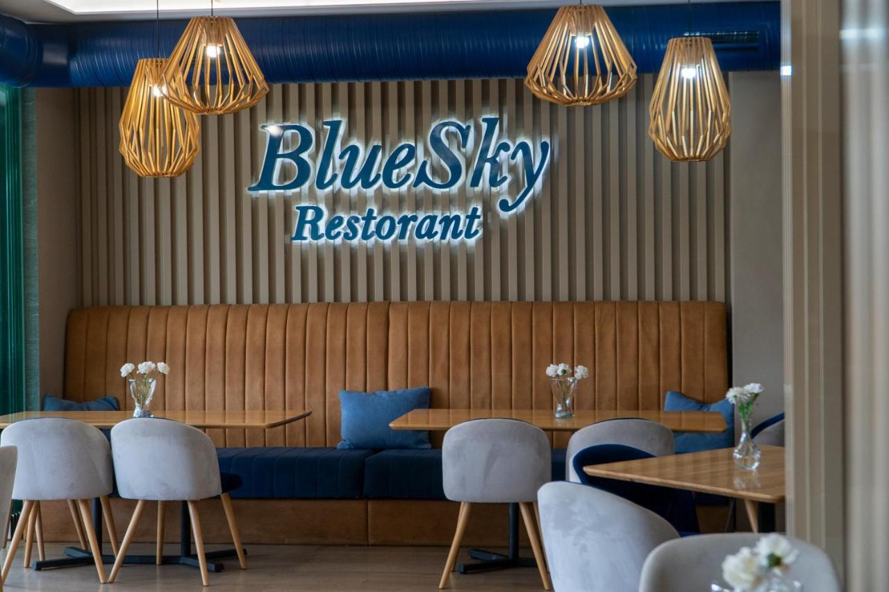 Hotel Blue Sky Saranda Extérieur photo