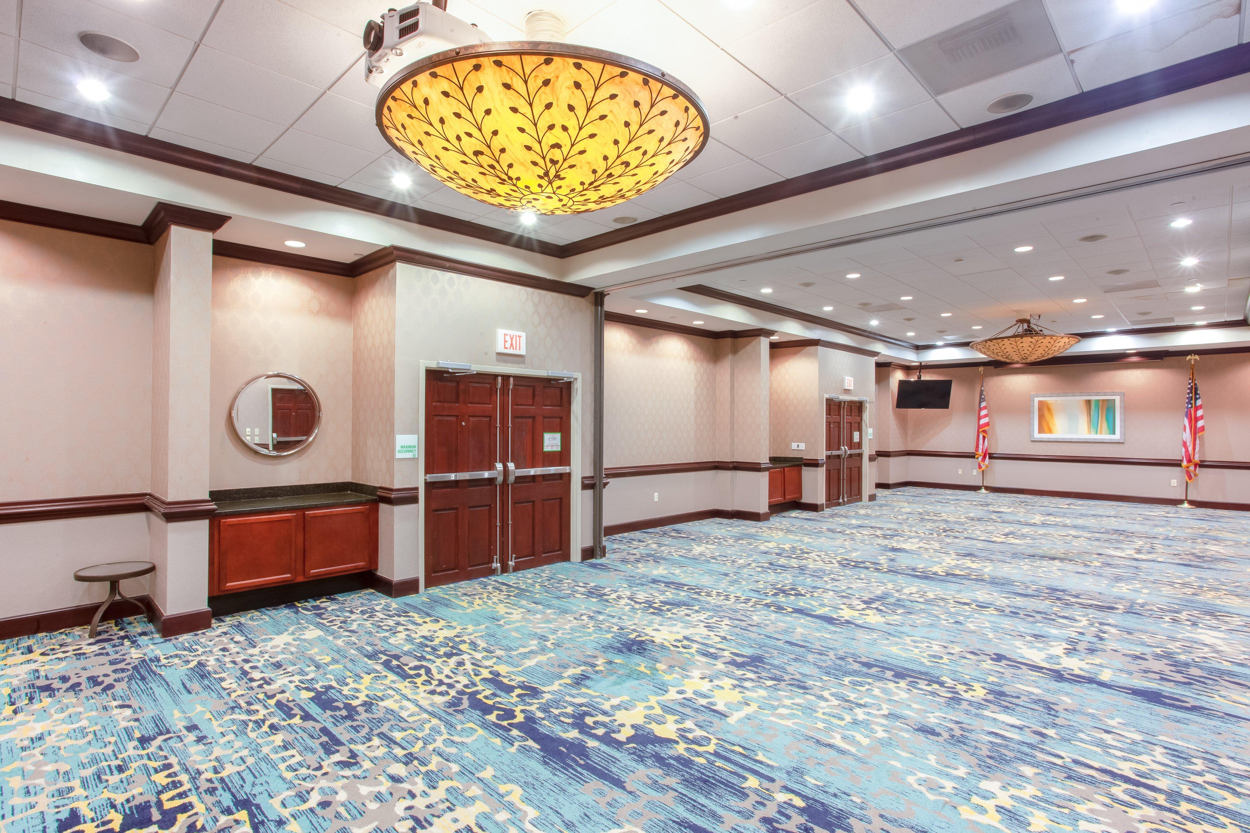 Holiday Inn Hotel & Suites Tallahassee Conference Center North, An Ihg Hotel Extérieur photo