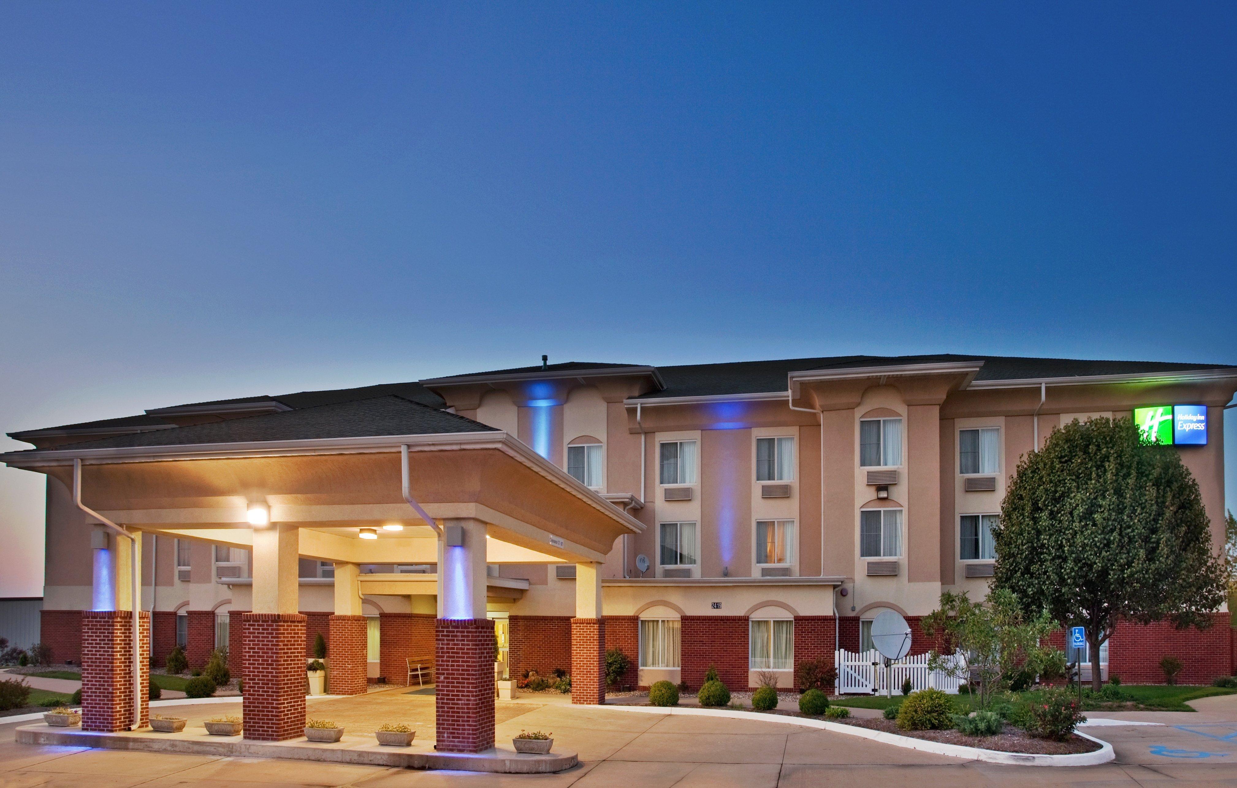 Holiday Inn Express Boonville, An Ihg Hotel Extérieur photo
