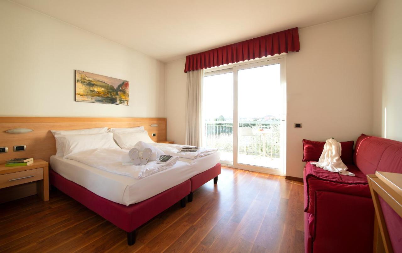 Hotel Al Maso Riva del Garda Chambre photo