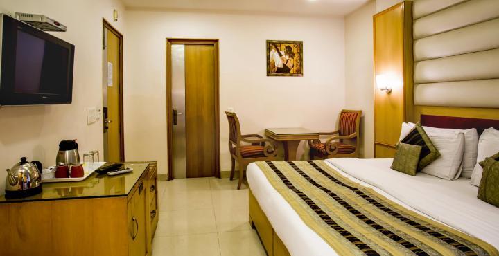 Hotel Bharat Continental New Delhi Extérieur photo