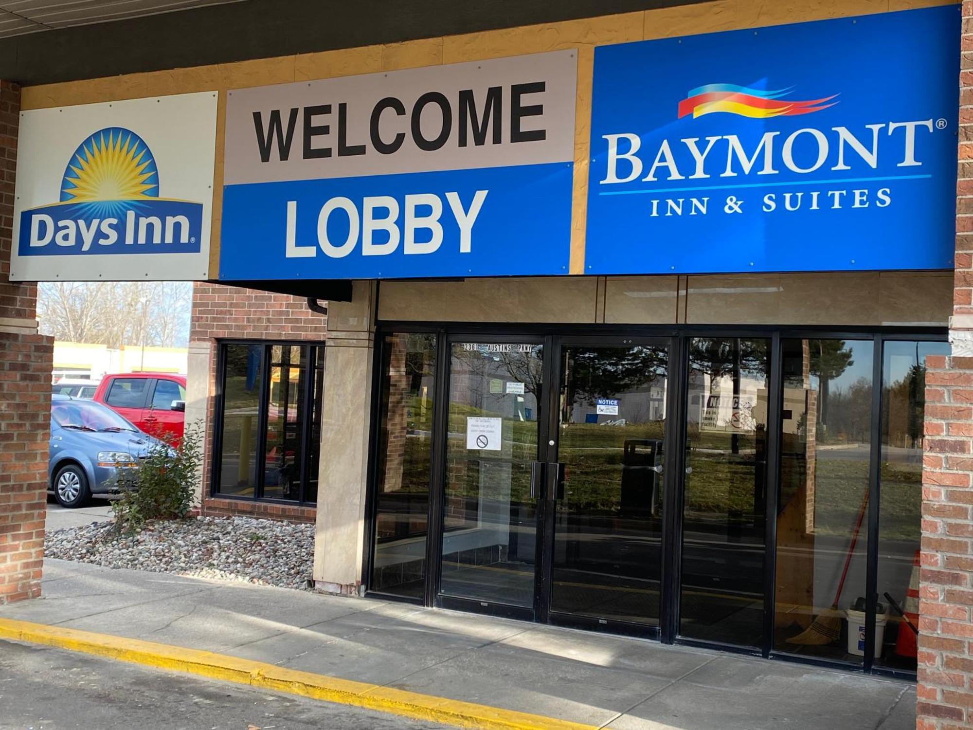Hôtel Baymont By Wyndham Flint Airport North Extérieur photo