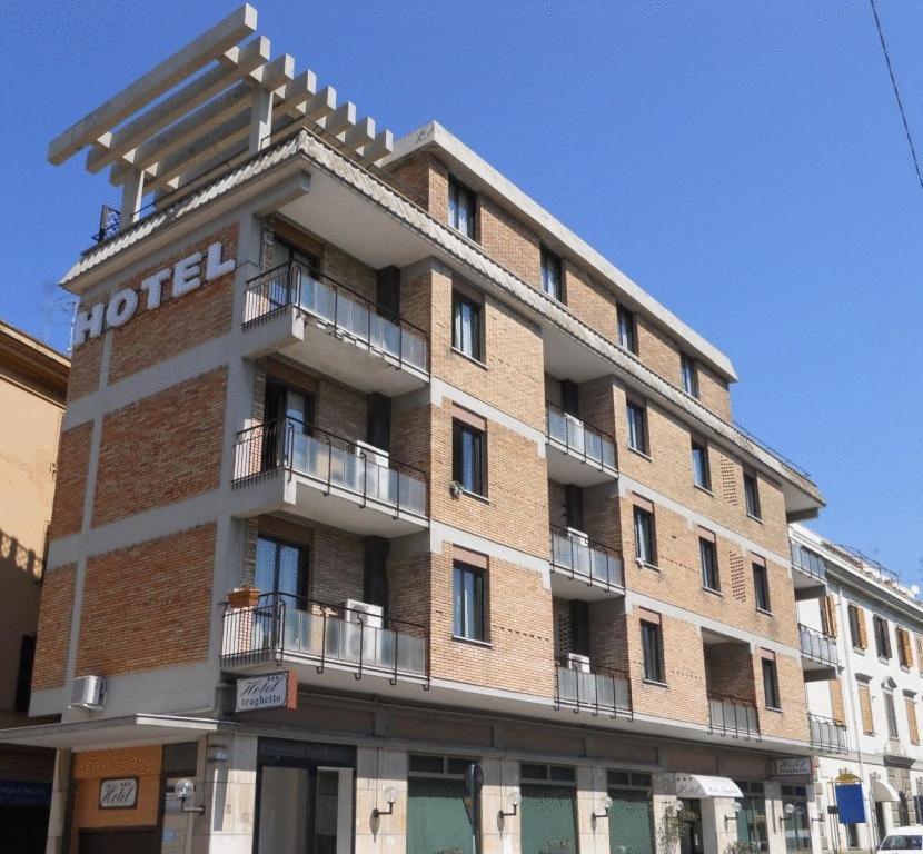 Hotel Traghetto Civitavecchia Extérieur photo