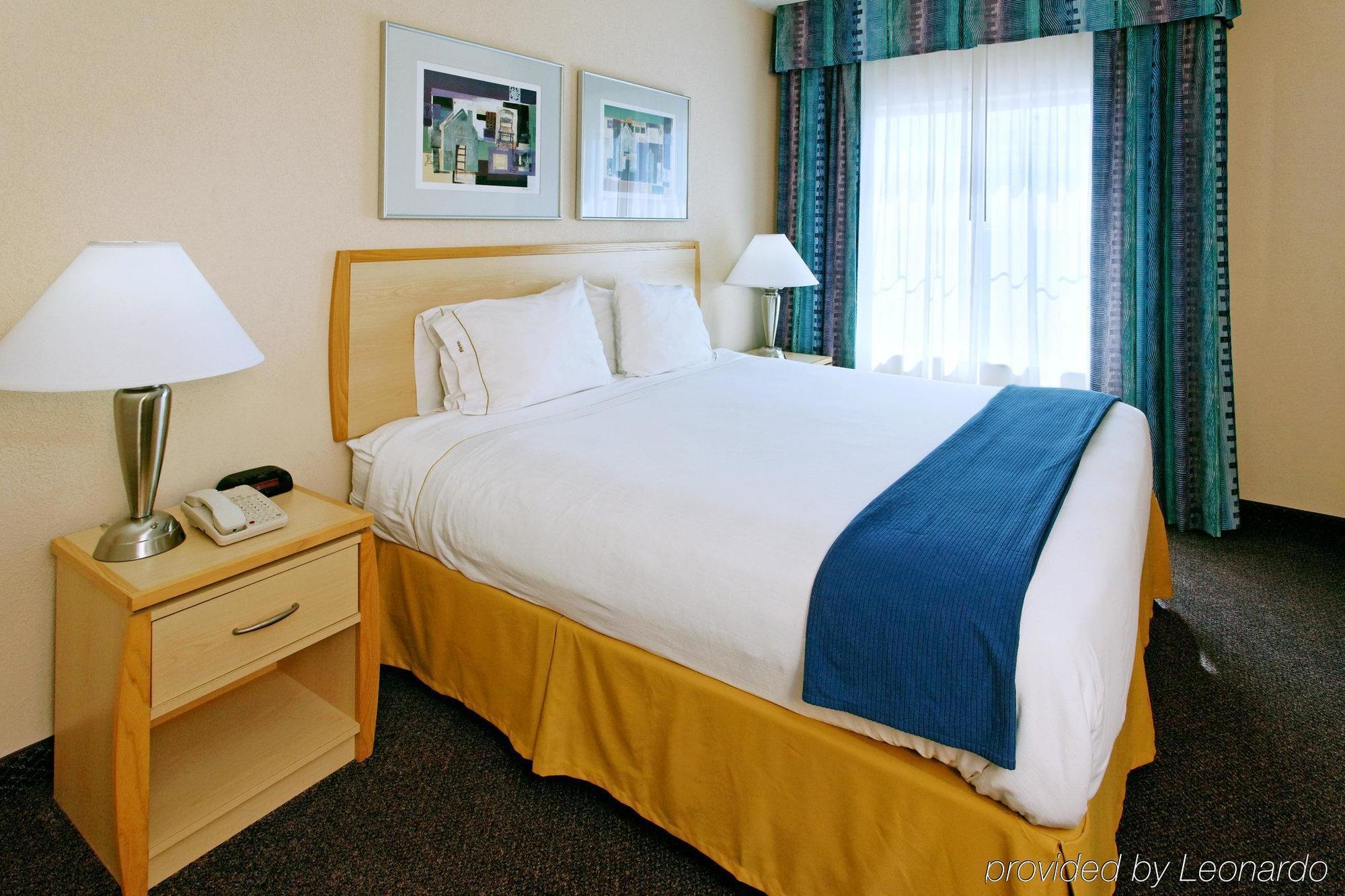 Holiday Inn Express Hotel & Suites San Antonio - Rivercenter Area, An Ihg Hotel Chambre photo