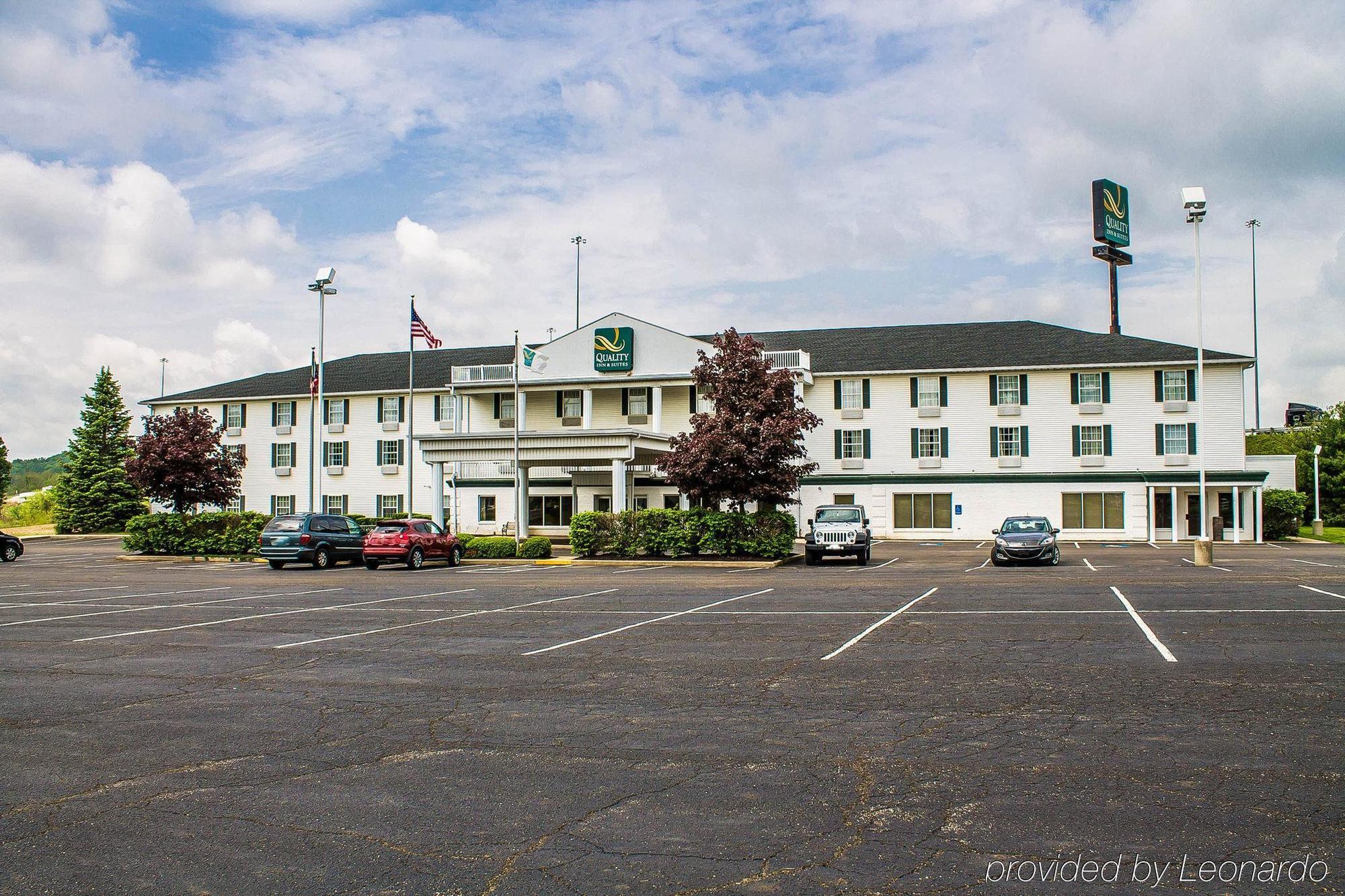 Quality Inn&Suites Bellville - Mansfield Extérieur photo