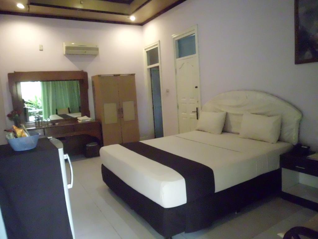 Hotel Alam Sutra Palembang Extérieur photo