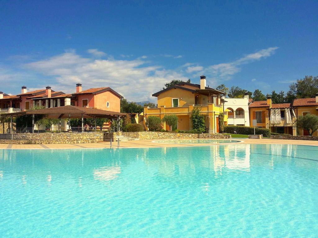 Manerba Del Garda Resort Extérieur photo