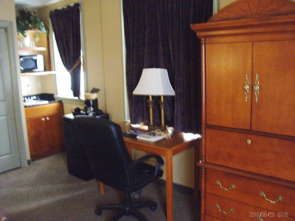 The Governor Dinwiddie Hotel Portsmouth Chambre photo