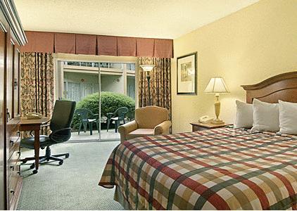 Red Lion Hotel Eugene Chambre photo