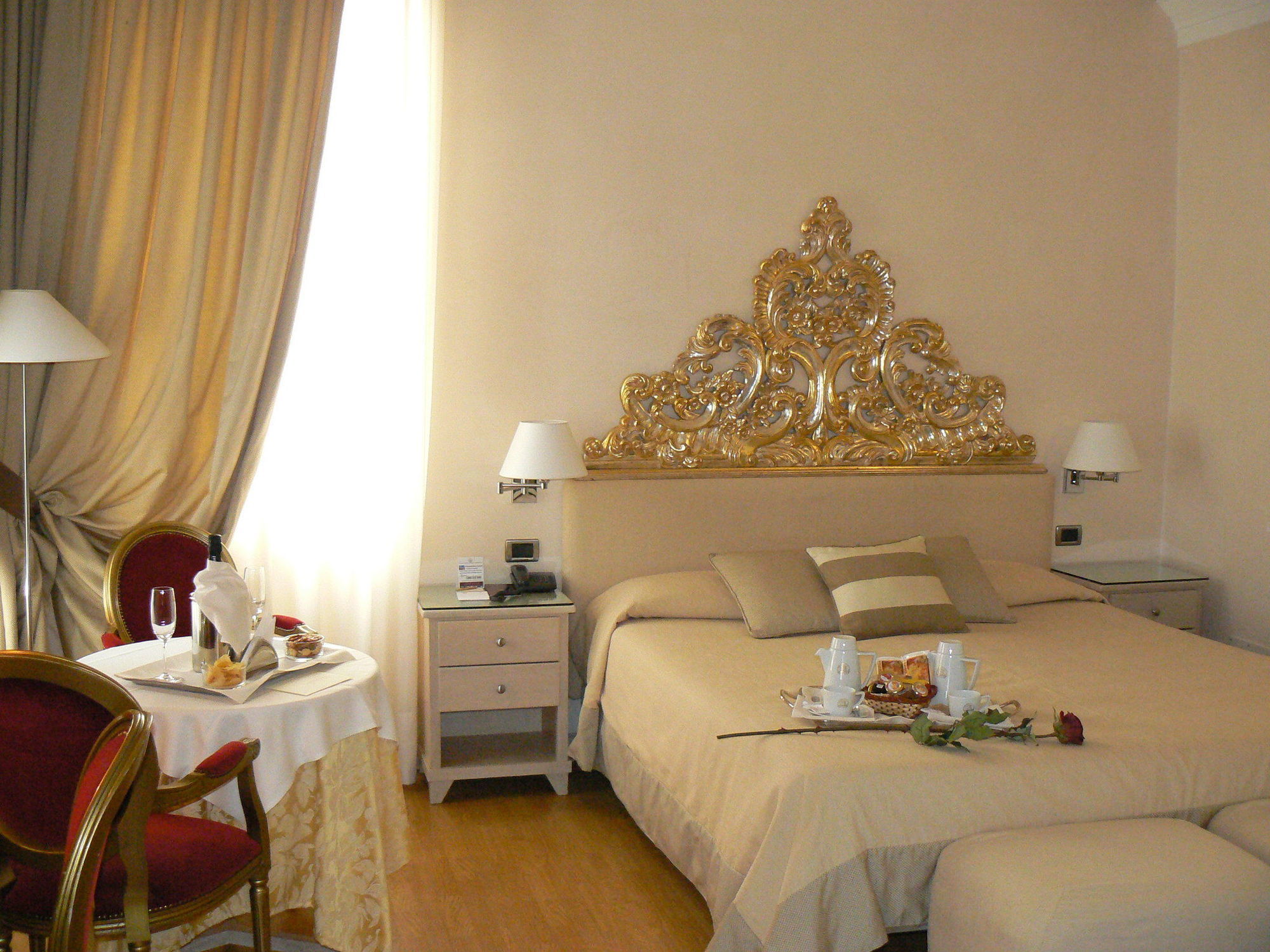 Hotel Liassidi Palace Venise Chambre photo