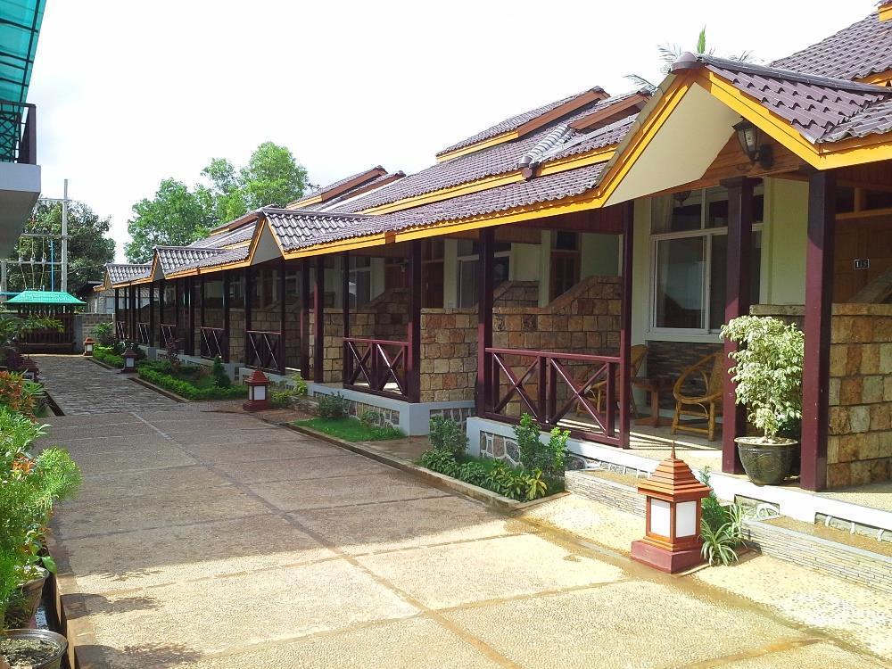 Cassiopeia Hotel Nyaung Shwe Extérieur photo