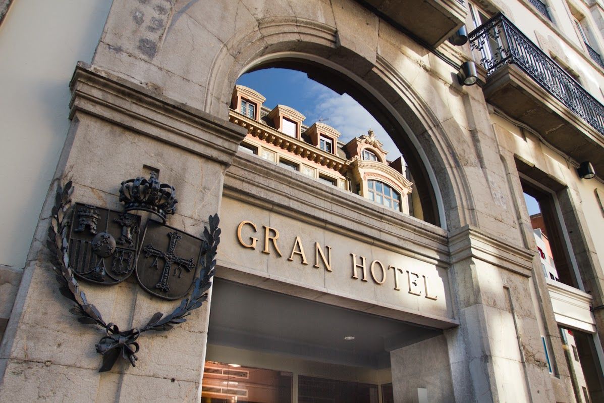 Gran Hotel Espana Oviede Extérieur photo