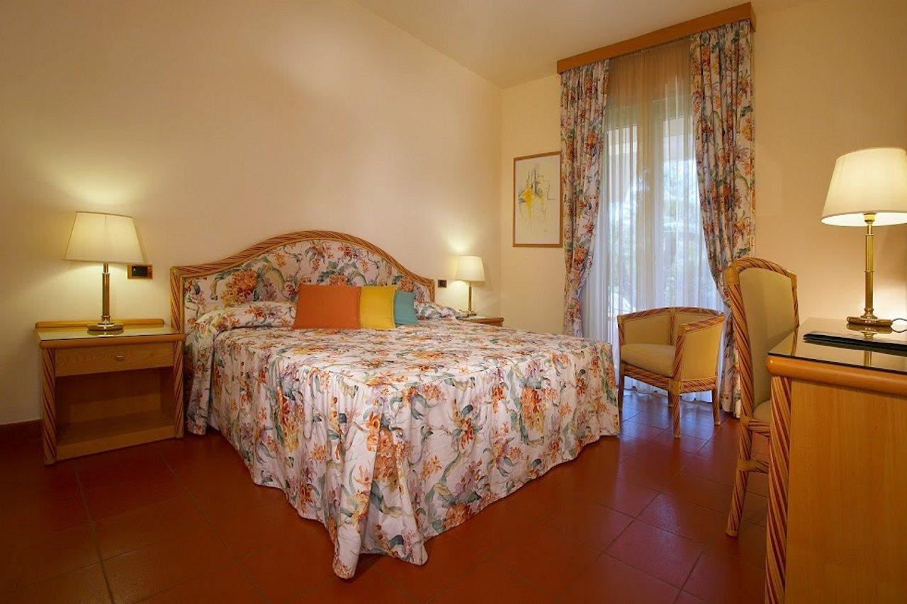 Hotel Caparena Taormine Chambre photo