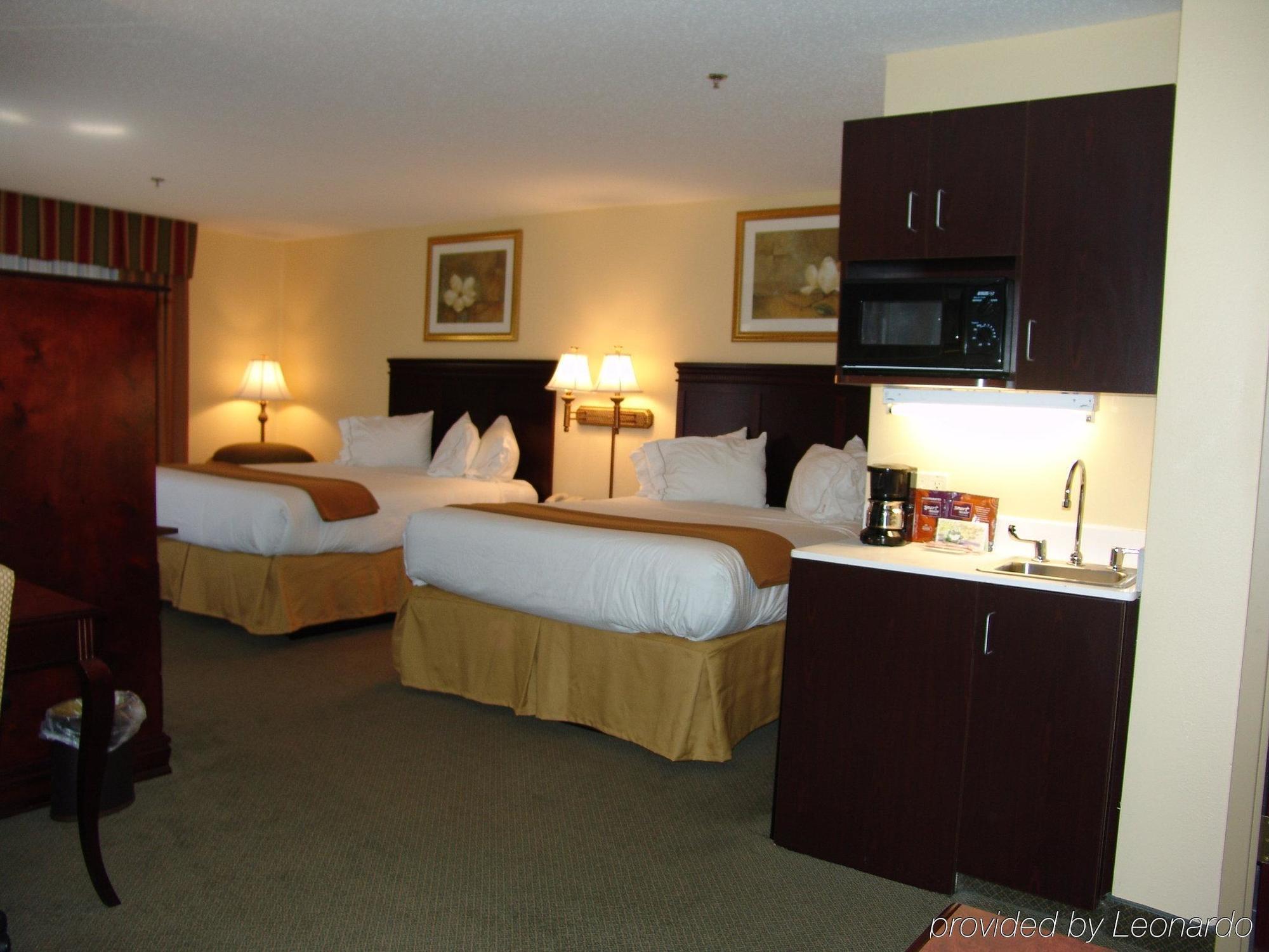 Holiday Inn Express & Suites - Tuscaloosa-University, An Ihg Hotel Chambre photo