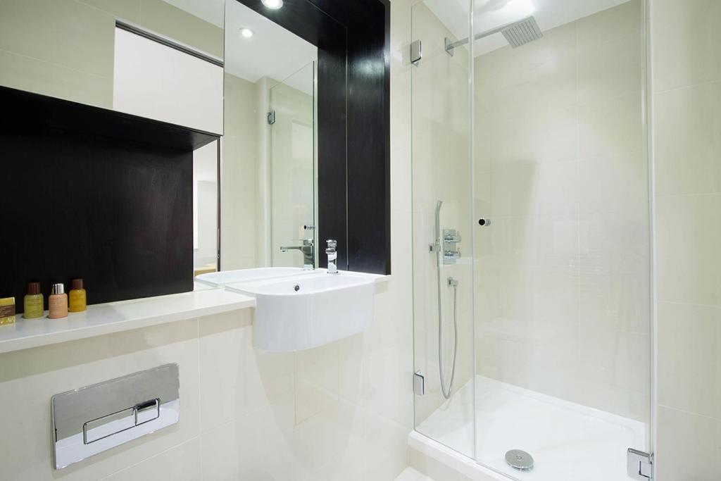 City Marque Albany Serviced Apartments Londres Chambre photo