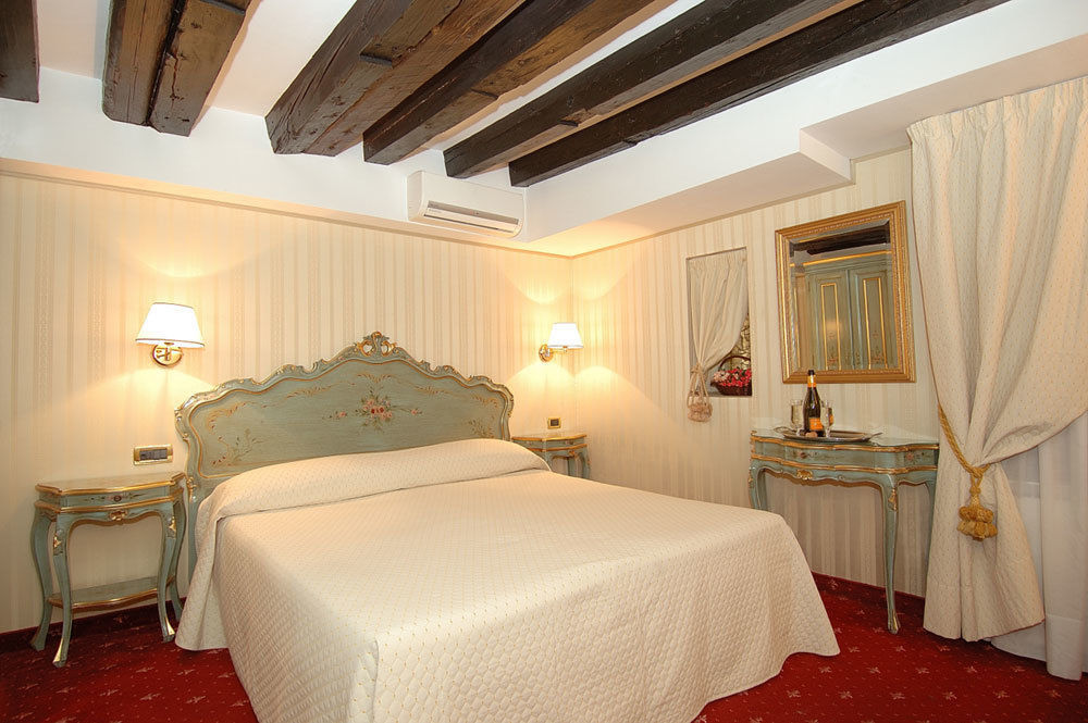 Bed and Breakfast Ca' Della Loggia à Venise Extérieur photo