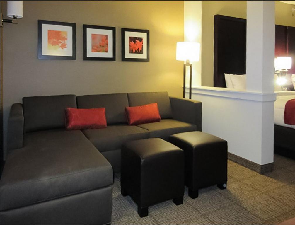 Comfort Suites-Youngstown North Extérieur photo