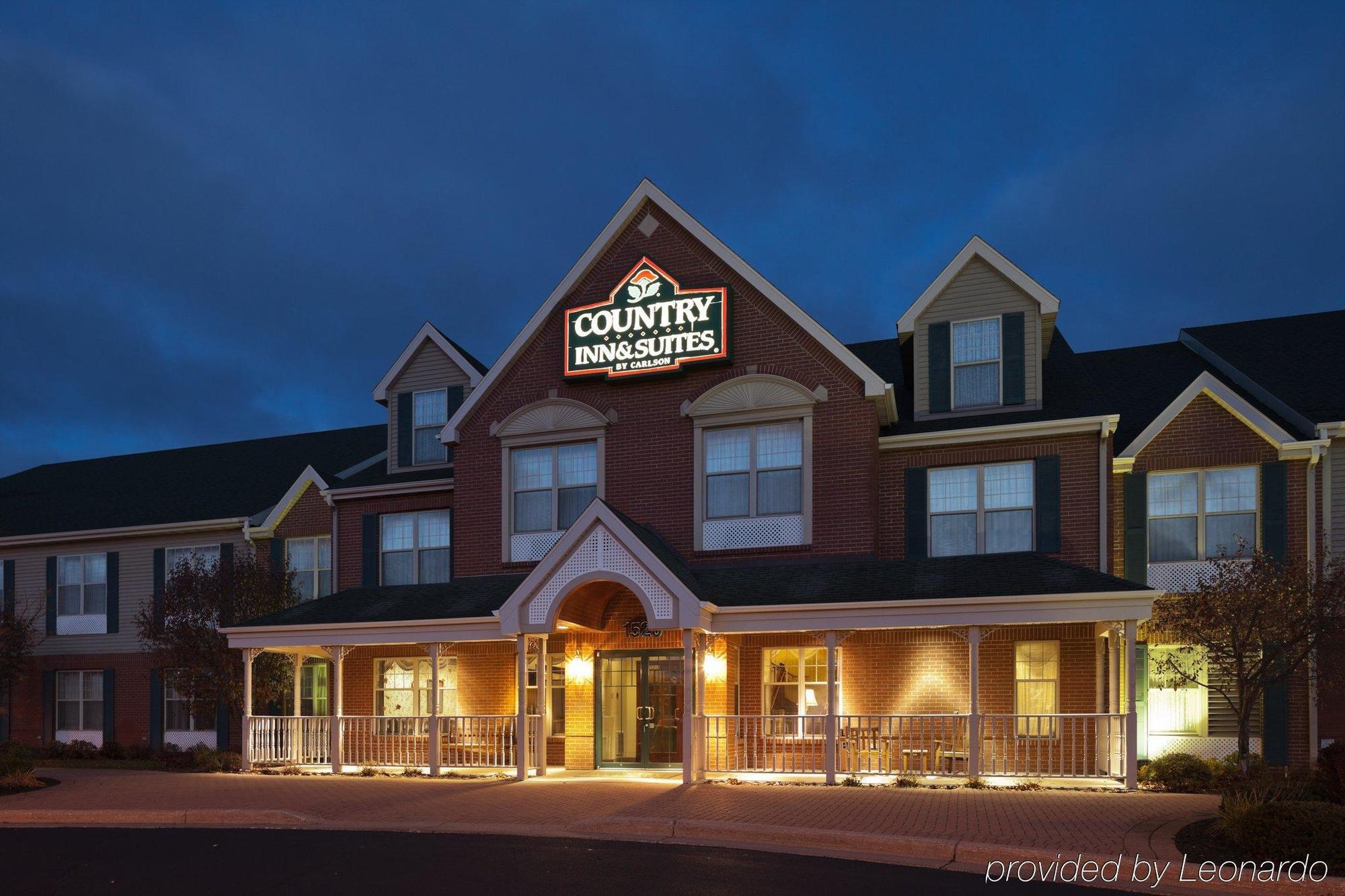 Country Inn&Suites by Radisson, Wausau, WI Schofield Extérieur photo