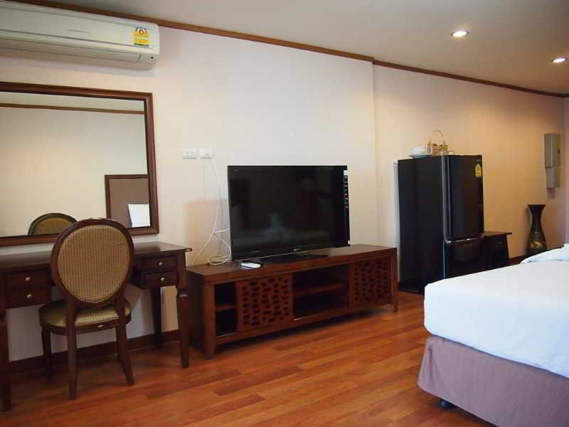 Hôtel Mtc At Pattaya Hill Extérieur photo
