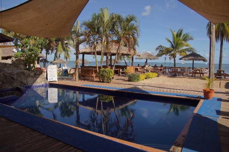 Smugglers Cove Beach Resort & Hotel Nadi Extérieur photo