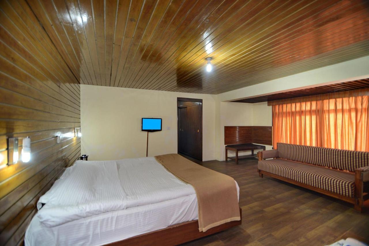 Hotel Woodstock Pahalgām Extérieur photo