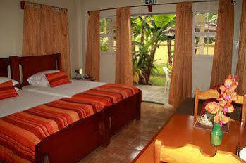 Greenhaven Cottage Bed And Breakfast Tobago Extérieur photo