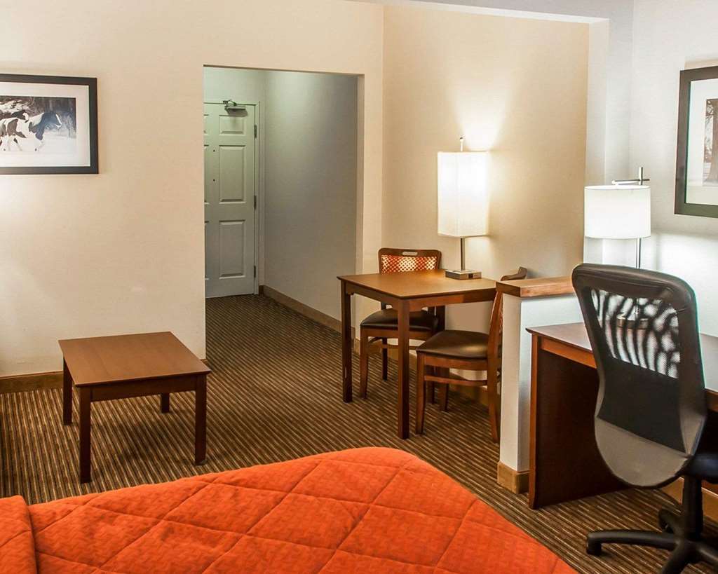 Quality Inn & Suites University Fort Collins Chambre photo
