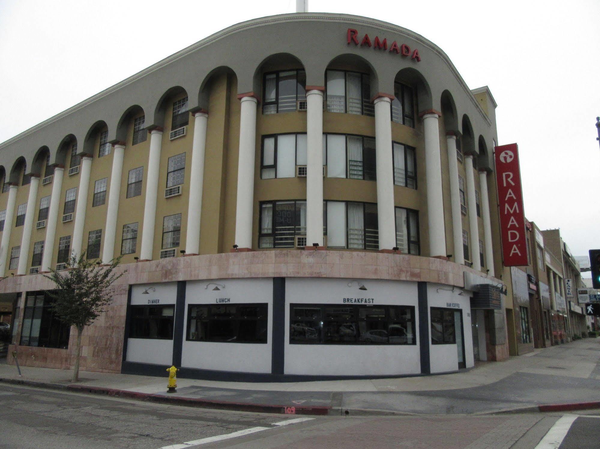 Ramada By Wyndham Los Angeles/Wilshire Center Extérieur photo