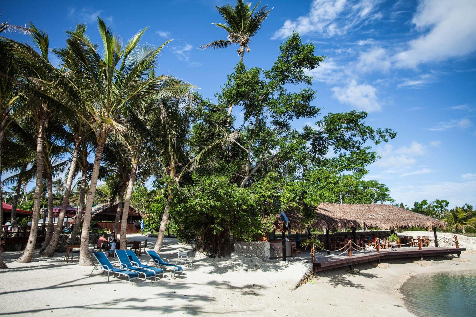 Aquana Beach Resort Port-Vila Extérieur photo