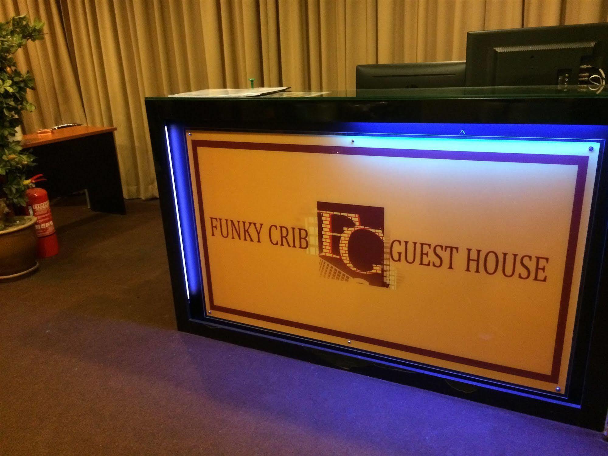 Funky Crib Hotel Kuala Lumpur Extérieur photo