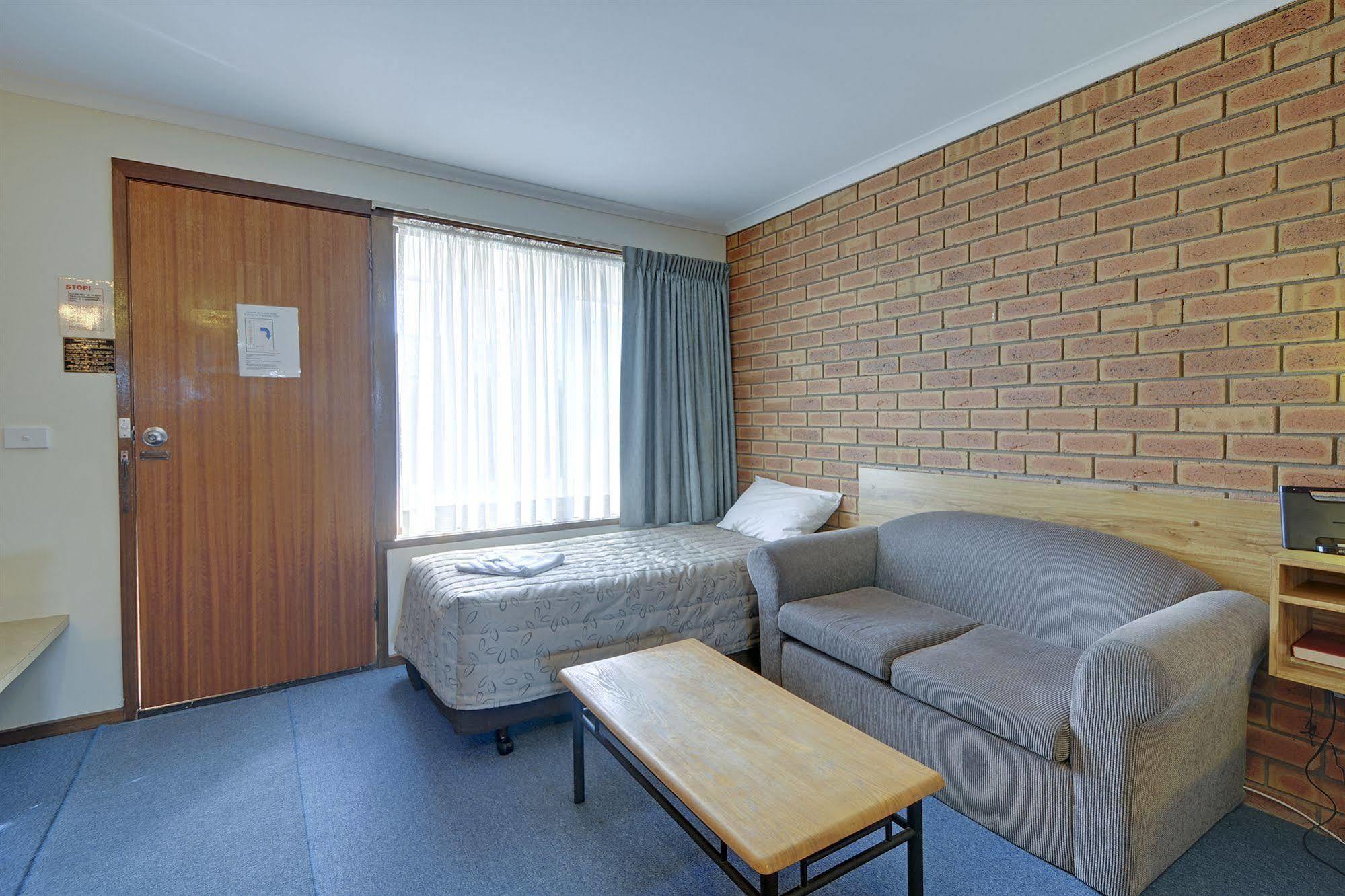 Always Welcome Motel Morwell Extérieur photo