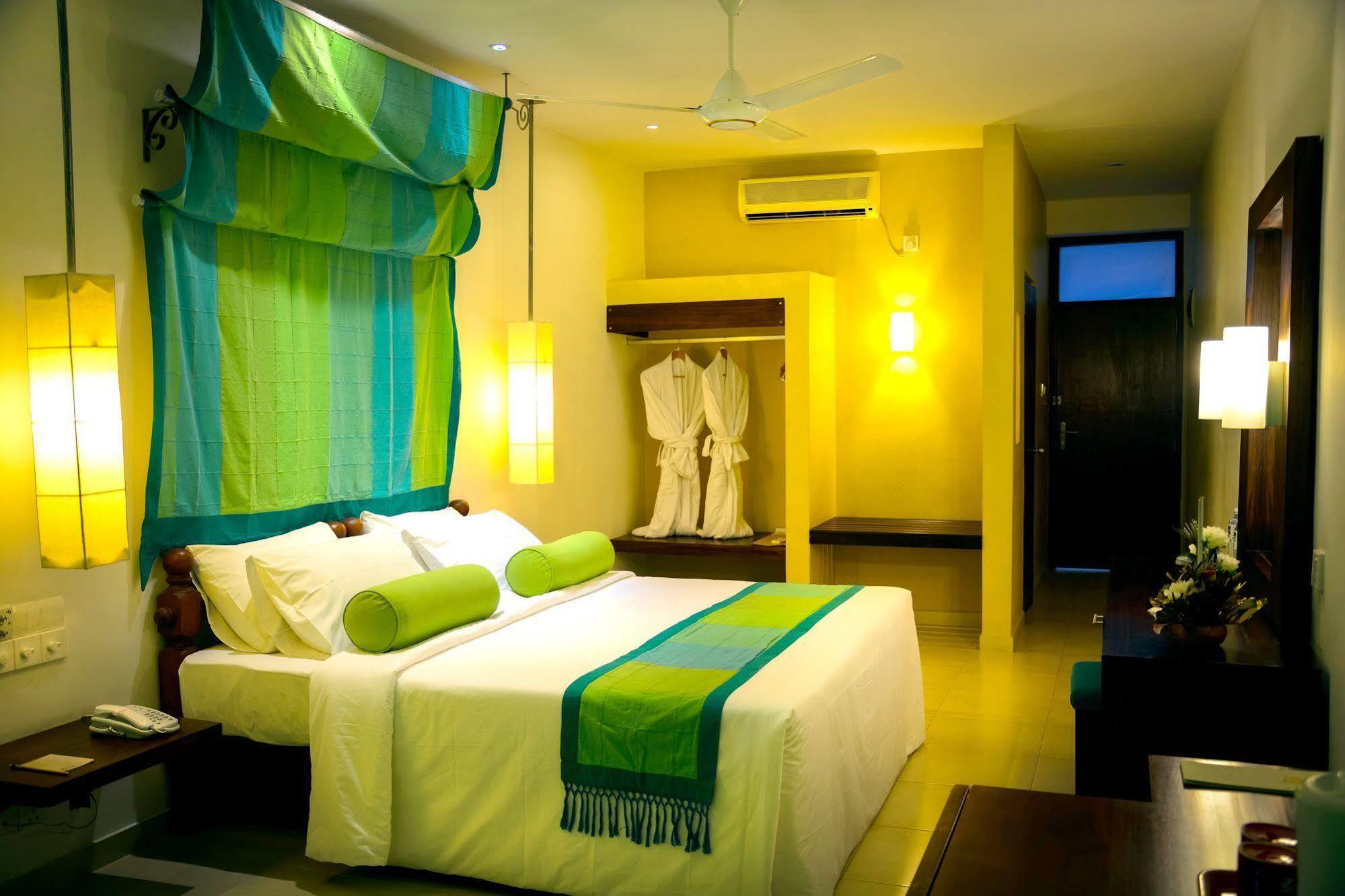 Hotel Hilltop Kandy Extérieur photo